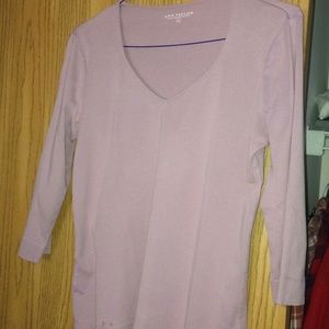 Ann Taylor V neck T shirt. 3/4 length